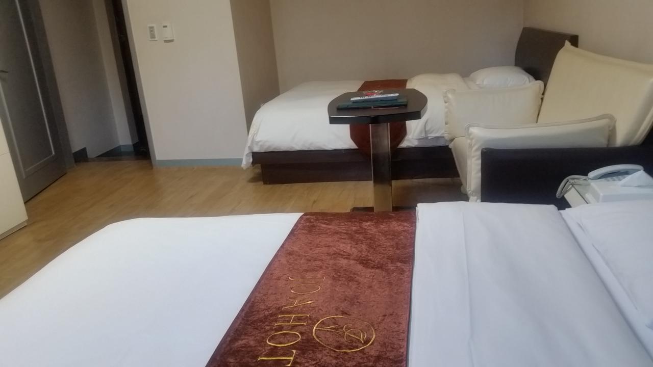 Joa Hotel Cheongju Exterior photo